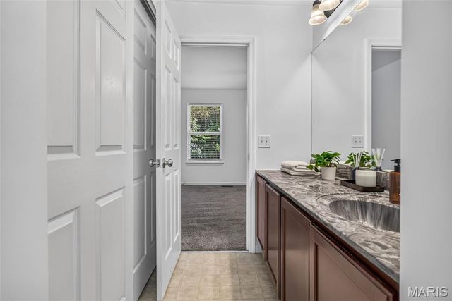5713 Portsmouth Lane, House Springs, MO 63051