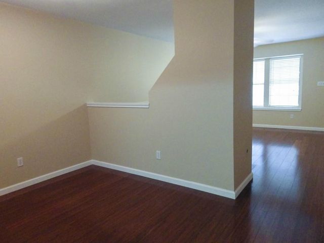 11901 Swearingen DR 104, Austin, TX 78758