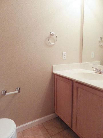 11901 Swearingen DR 104, Austin, TX 78758