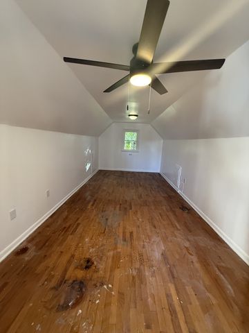 103 Springer Dr, Lawrenceburg, TN 38464