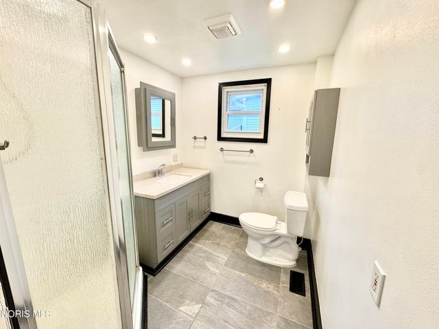 827 Washington Avenue, Defiance, OH 43512