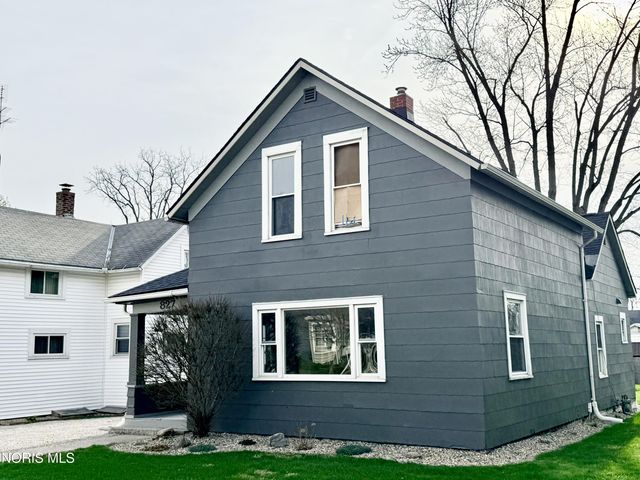 827 Washington Avenue, Defiance, OH 43512