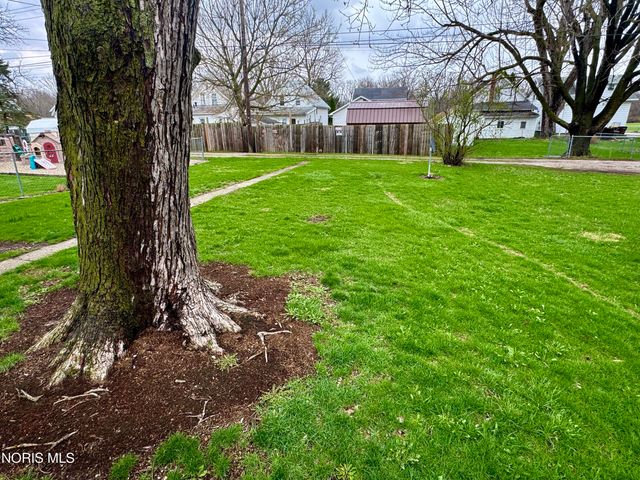 827 Washington Avenue, Defiance, OH 43512