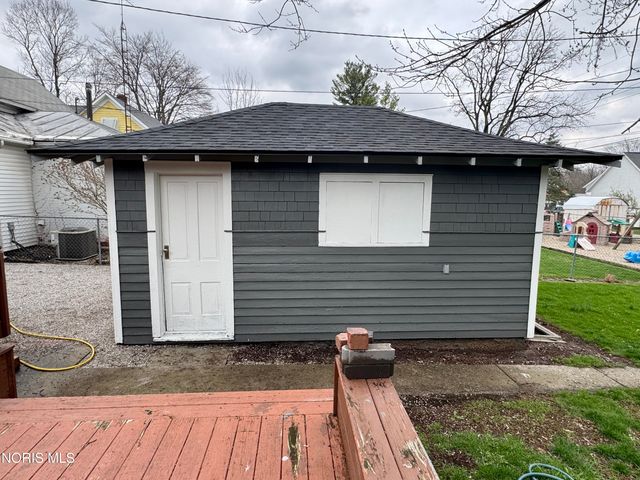 827 Washington Avenue, Defiance, OH 43512