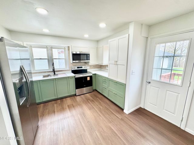 827 Washington Avenue, Defiance, OH 43512