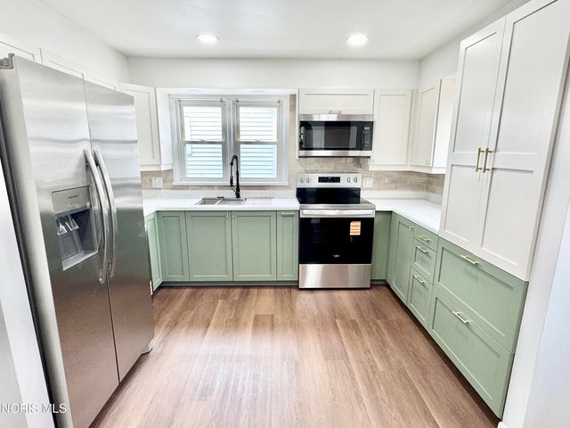 827 Washington Avenue, Defiance, OH 43512