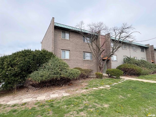 3623 N Sterling Ave Apt A1, Peoria, IL 61604