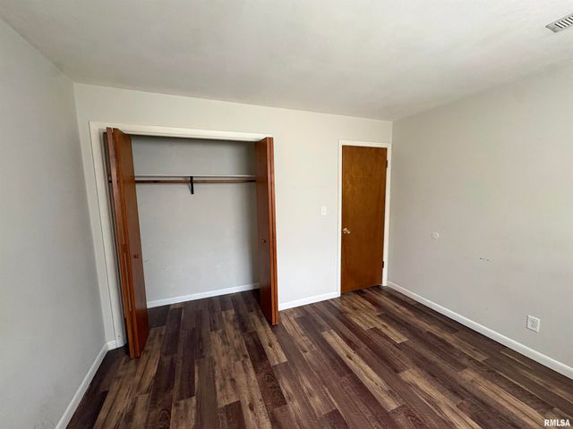 3623 N Sterling Ave Apt A1, Peoria, IL 61604
