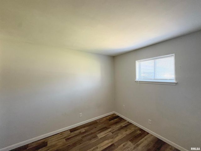 3623 N Sterling Ave Apt A1, Peoria, IL 61604