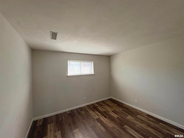 3623 N Sterling Ave Apt A1, Peoria, IL 61604