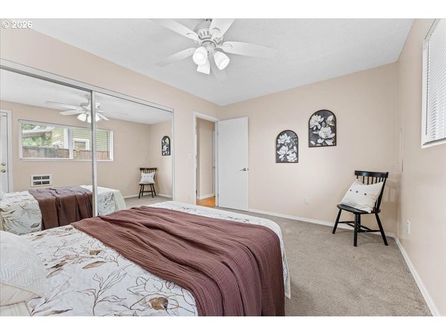 3216 Sw 11TH Ave, Portland, OR 97239