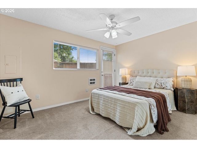 3216 Sw 11TH Ave, Portland, OR 97239