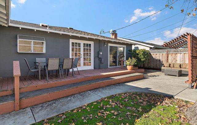 2257 Portsmouth Way, San Mateo, CA 94403