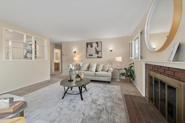 2257 Portsmouth Way, San Mateo, CA 94403