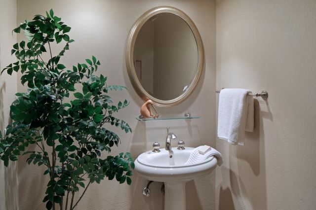 121 Rio Vista, Los Gatos, CA 95032