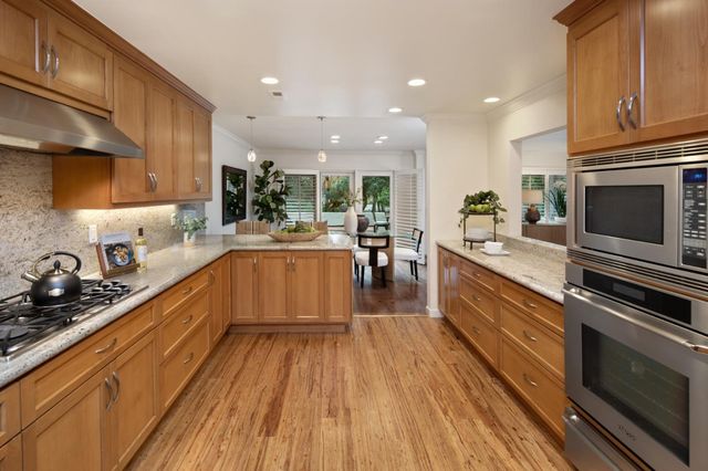 121 Rio Vista, Los Gatos, CA 95032