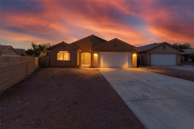 4908 S Rinaldi Circle, Fort Mohave, AZ 86426