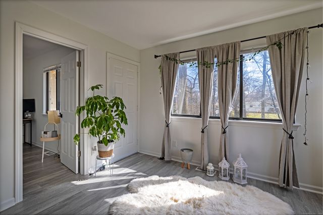 39 Lance Circle 39, Bridgeport, CT 06606