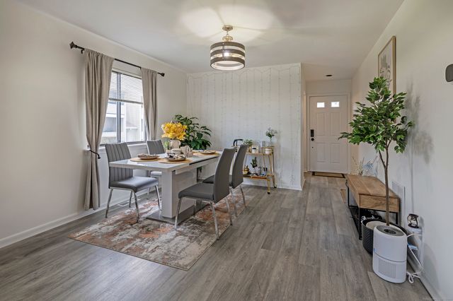 39 Lance Circle 39, Bridgeport, CT 06606