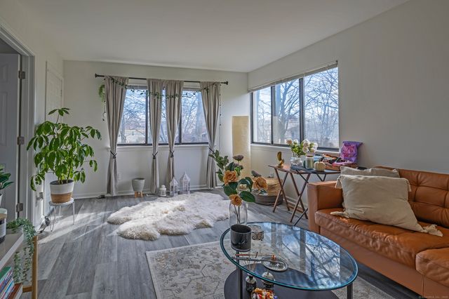 39 Lance Circle 39, Bridgeport, CT 06606