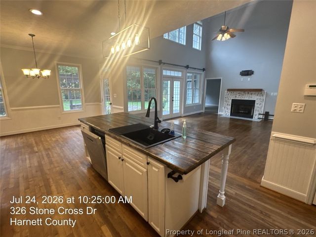 326 Stone Cross Drive, Spring Lake, NC 28390