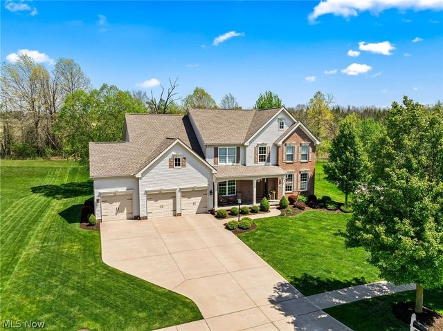 2886 Parnham Drive, Medina, OH 44256