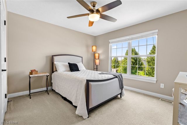 2886 Parnham Drive, Medina, OH 44256