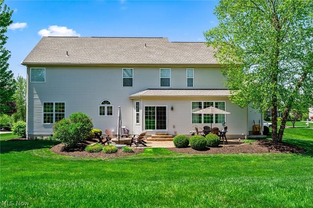 2886 Parnham Drive, Medina, OH 44256