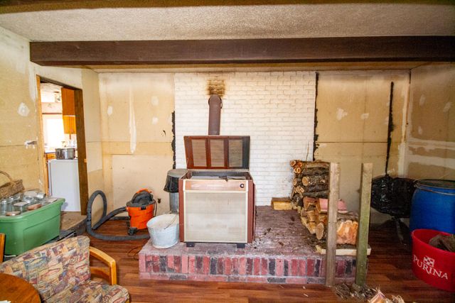 236 State Route Y, Arcola, MO 65603