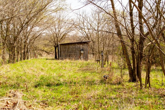 236 State Route Y, Arcola, MO 65603