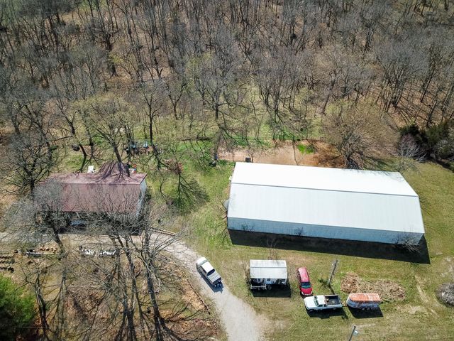 236 State Route Y, Arcola, MO 65603