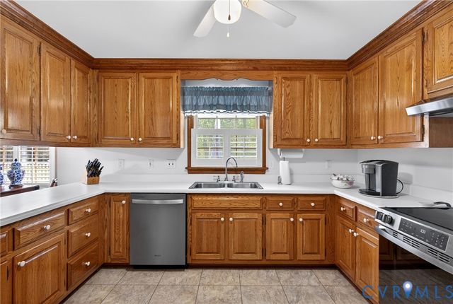 6411 Pine Slash Rd, Mechanicsville, VA 23116