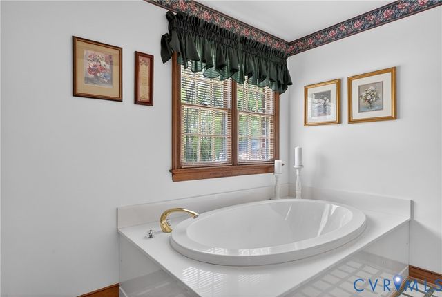 6411 Pine Slash Rd, Mechanicsville, VA 23116