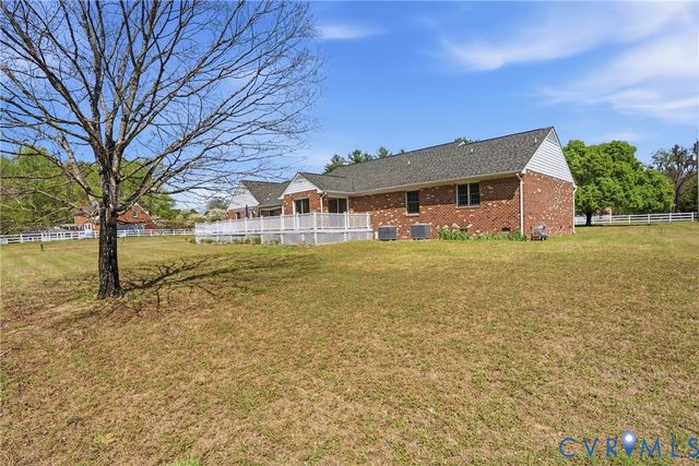 6411 Pine Slash Rd, Mechanicsville, VA 23116
