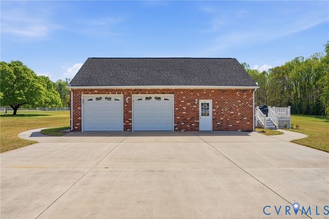 6411 Pine Slash Rd, Mechanicsville, VA 23116