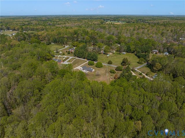 6411 Pine Slash Rd, Mechanicsville, VA 23116