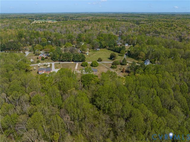 6411 Pine Slash Rd, Mechanicsville, VA 23116