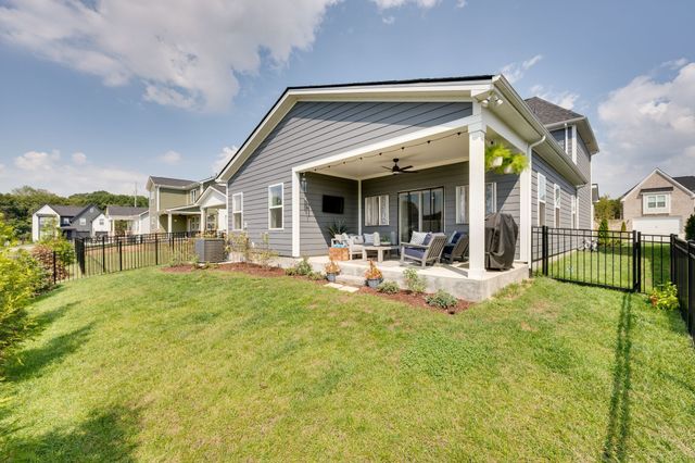 612 Whitetail Ct, Smyrna, TN 37167