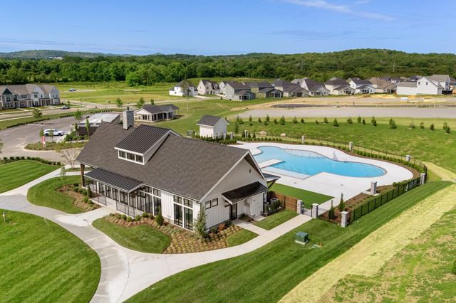 612 Whitetail Ct, Smyrna, TN 37167
