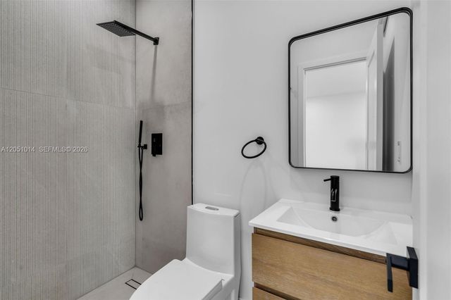 1760 SW 16th Ter, Miami, FL 33145