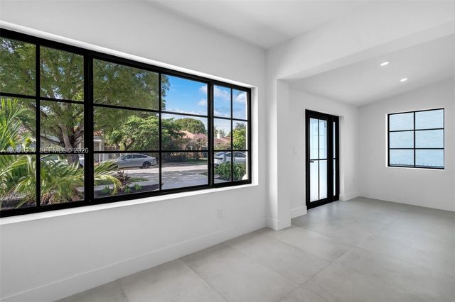 1760 SW 16th Ter, Miami, FL 33145