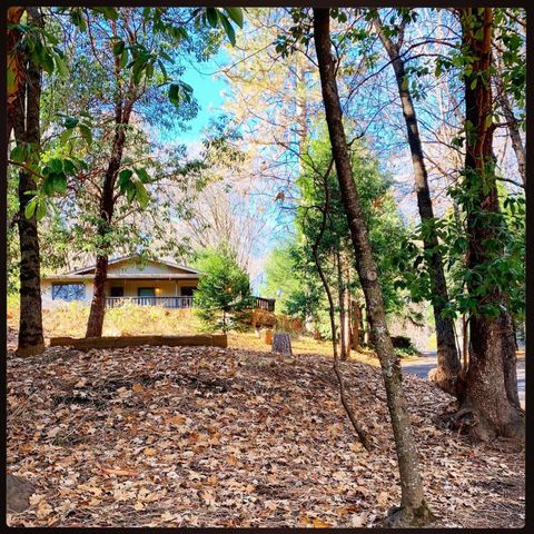 5772 Arrowhead Dr, Foresthill, CA 95631