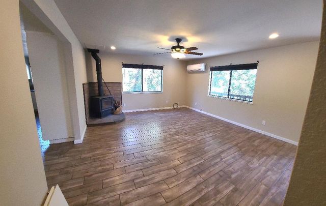 5772 Arrowhead Dr, Foresthill, CA 95631