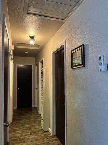 5772 Arrowhead Dr, Foresthill, CA 95631