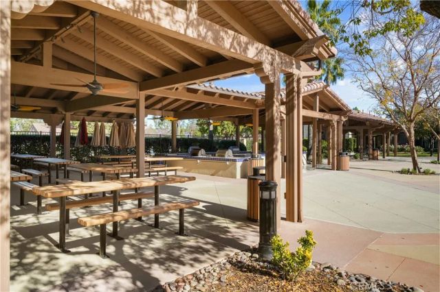 520 Olazabal, Hemet, CA 92545