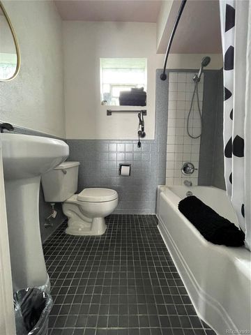 105 8th Avenue, Greeley, CO 80631