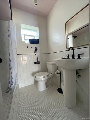 105 8th Avenue, Greeley, CO 80631