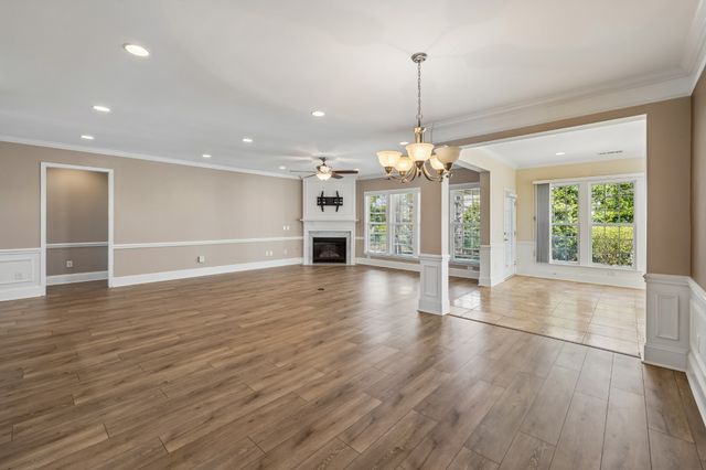 412 Schooner Ln, Mount Juliet, TN 37122