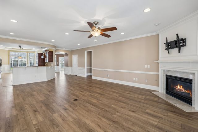 412 Schooner Ln, Mount Juliet, TN 37122