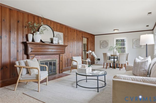 6900 Hopkins Rd, North Chesterfield, VA 23234